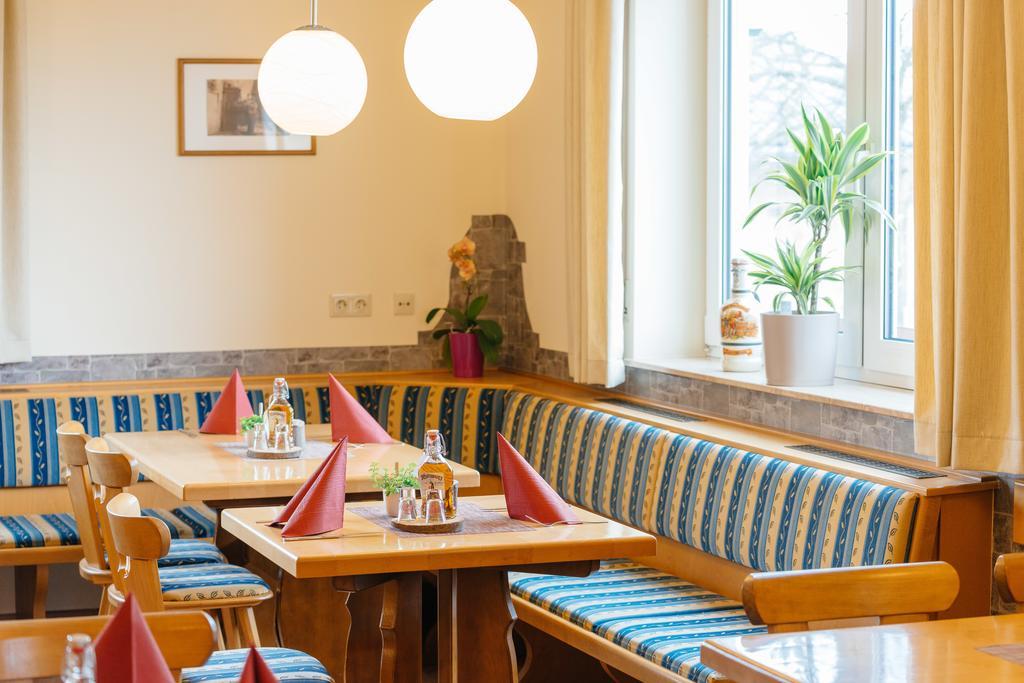 Hotel Rhoenhof 훈펠트 외부 사진