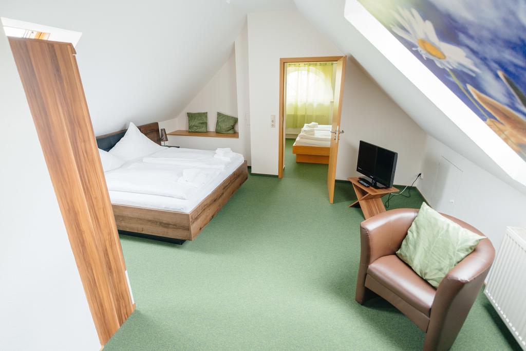 Hotel Rhoenhof 훈펠트 외부 사진